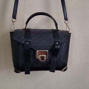 Michael Kors Manhattan Leather Bag